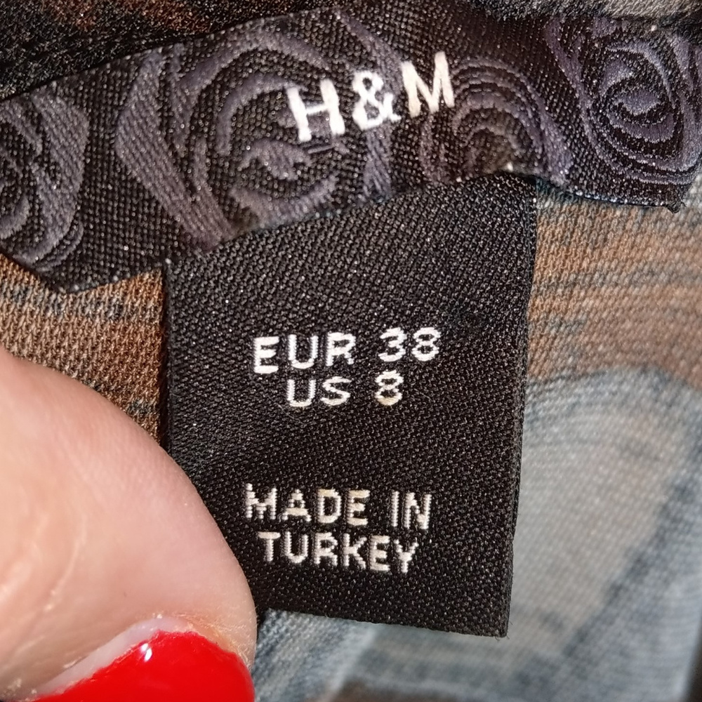H&M Faux Wrap Dress - Picture 4 of 5